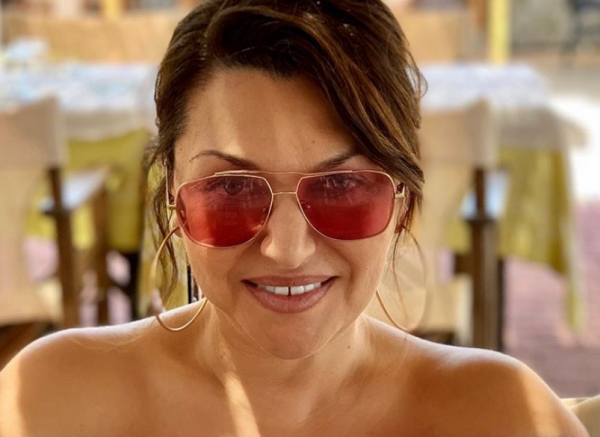 Καίτη Γαρμπή: Αποστομώνει την Dua Lipa για την «Μεγάλη Αλβανία»