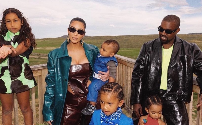 Κιμ Καρντάσιαν: Δημόσια έκκληση για τον Κάνιε Γουέστ – «Δίνει μάχη με τη διπολική διαταραχή»