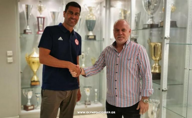 Επίσημο : Προπονητής της ομάδας βόλεϊ του Ολυμπιακού ο Δημήτρης Καζάζης