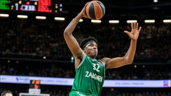 «Συμφώνησε με Αρμάνι ο ΛεΝτέι»