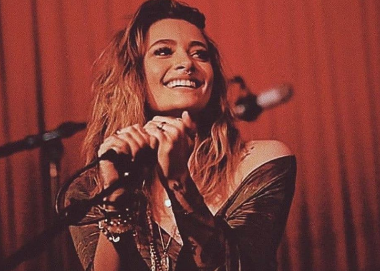 Πάρις Τζάκσον : Ο πατέρας μου είχε εμμονή με τις μάσκες πολύ πριν τον κοροναϊό