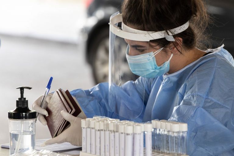 Κοροναϊός : Σε εξέλιξη η πρώτη οροεπιδημιολογική μελέτη του ΕΚΠΑ