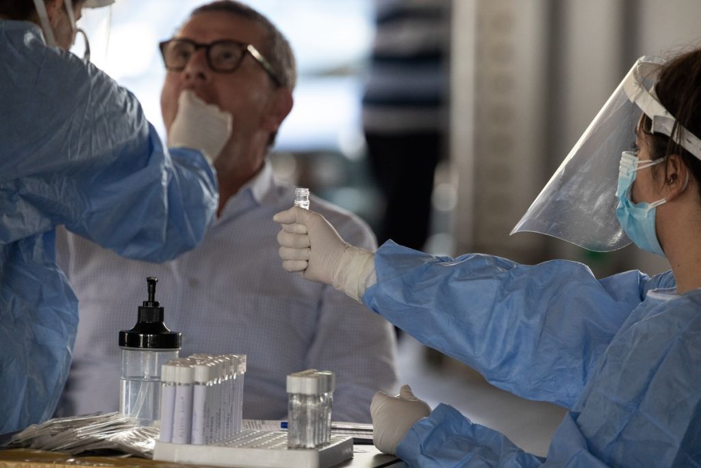 Κοροναϊός : Ανησυχία για την αύξηση των κρουσμάτων στην Αττική – Οι συστάσεις Χαρδαλιά