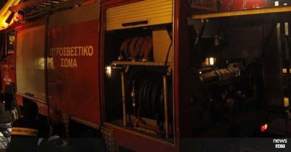 Συναγερμός : Πυρκαγιά σε διαμέρισμα στο Πολύγωνο – Στα μπαλκόνια τους οι ένοικοι