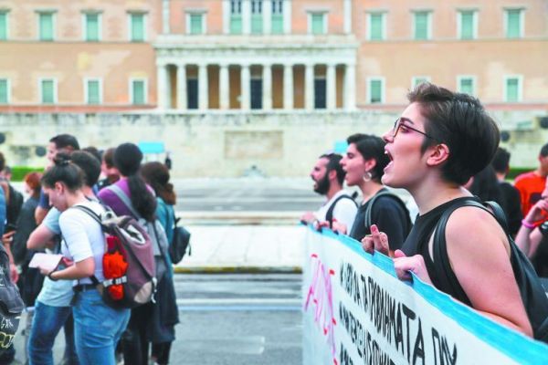 Τι αλλάζει στο νομοσχέδιο για τις διαδηλώσεις