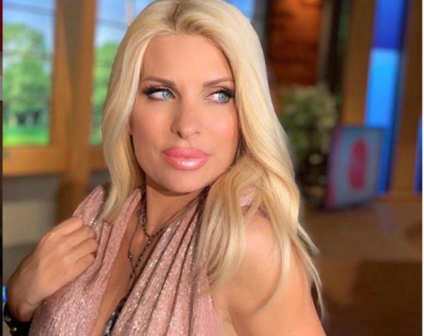 Ελένη Μενεγάκη : Πρώτη ανάρτηση στο Instagram μετά το τηλεοπτικό «αντίο»