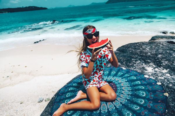 Πώς να επιλέξετε έξυπνα τα σνακ για την παραλία