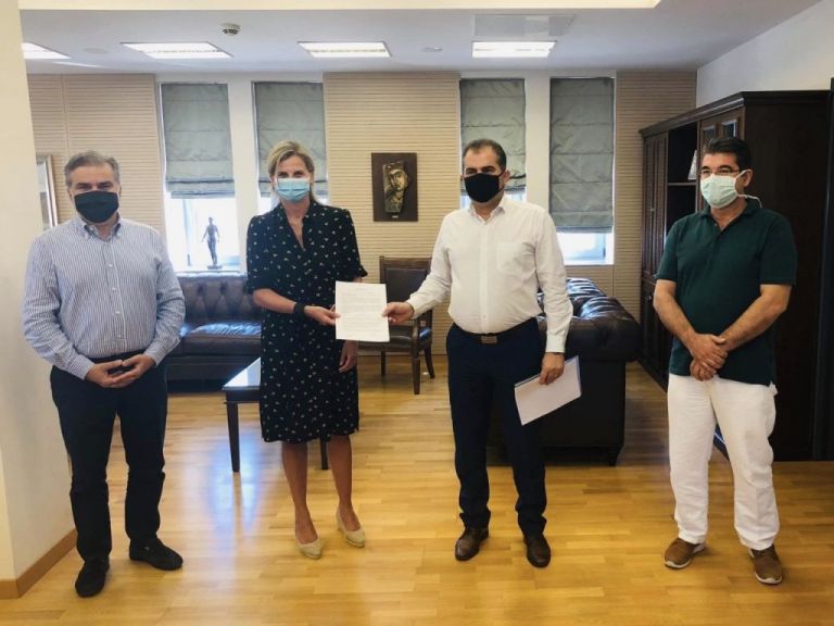 Κοροναϊός : Κοινές δράσεις από τα Παιδικά Χωριά SOS και το Δήμο Καλαμάτας για τη στήριξη ευάλωτων οικογενειών