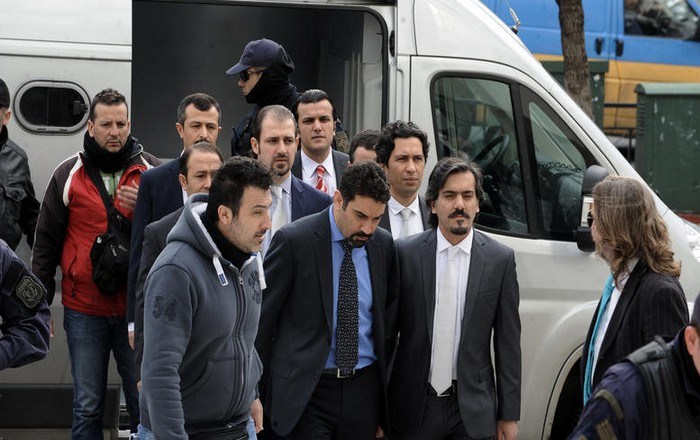 Νέα πρόκληση της Άγκυρας: Επαναφέρει το ζήτημα της έκδοσης των 8 Τούρκων αξιωματικών