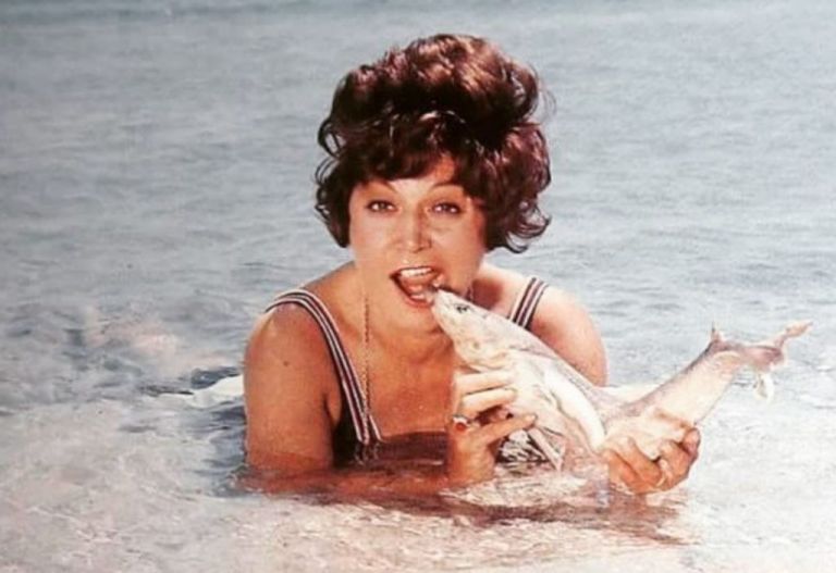 Ρένα Βλαχοπούλου: Η συγκινητική ανάρτηση αφιερωμένη στη μνήνη της