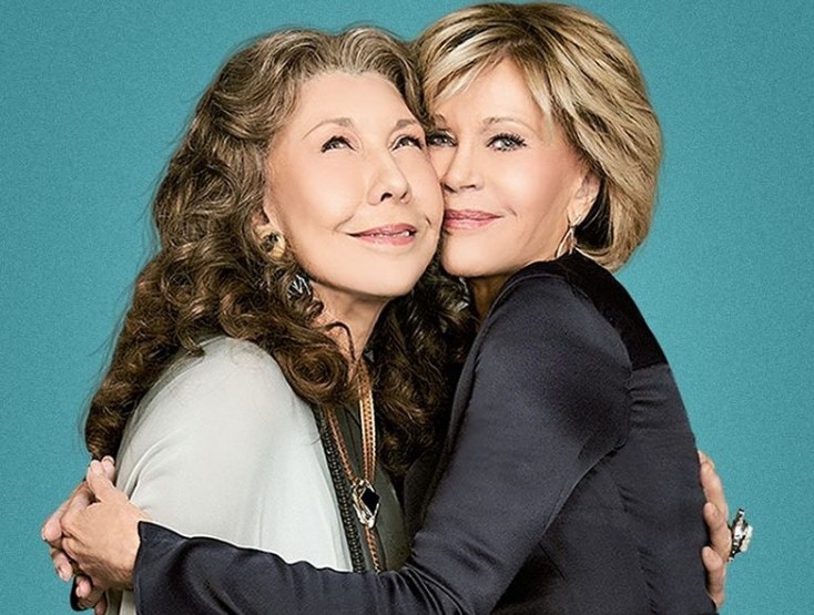 Tζέιν Φόντα – Λίλι Τόμλιν: Στο πλευρό του Τζο Μπάιντεν οι «Grace and Frankie»