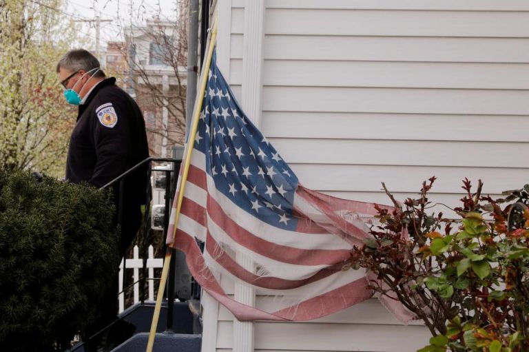 ΗΠΑ : Νέο τρομακτικό ρεκόρ με πάνω από 67.600 κρούσματα σε ένα 24ωρο
