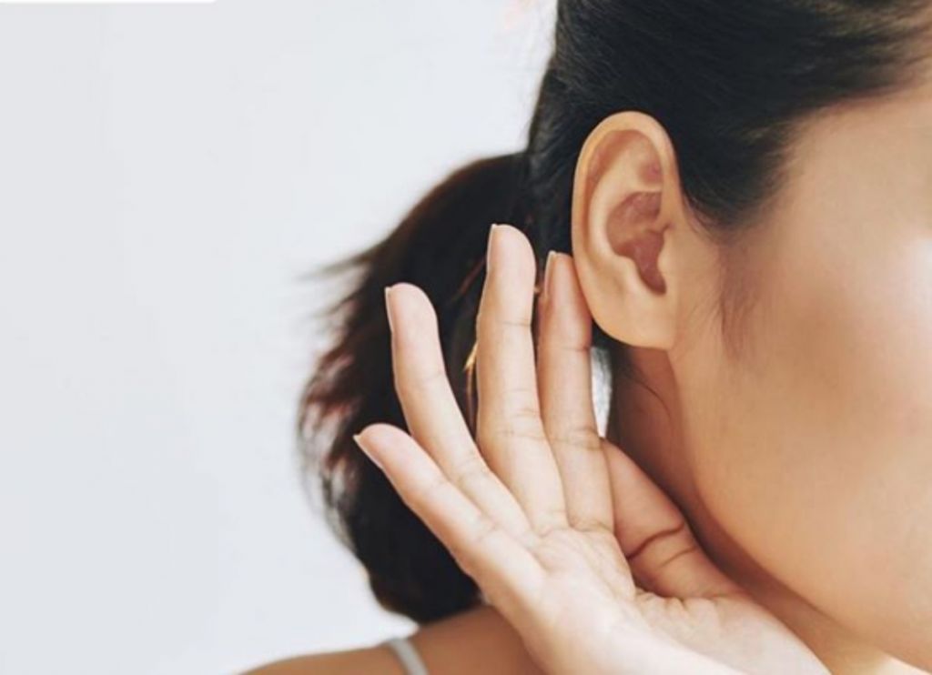 Πως θα προστατέψω τα αυτιά μου από τις καλοκαιρινές βουτιές;