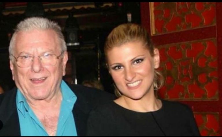 Θεοδώρα Βουτσά: Δημοσίευσε στο Facebook μια συγκινητική φωτογραφία με τον πατέρα της