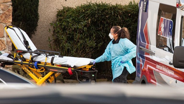 ΗΠΑ : Θετικοί στον κοροναϊό σχεδόν 1.000 εργαζόμενοι σε κέντρα κράτησης μεταναστών