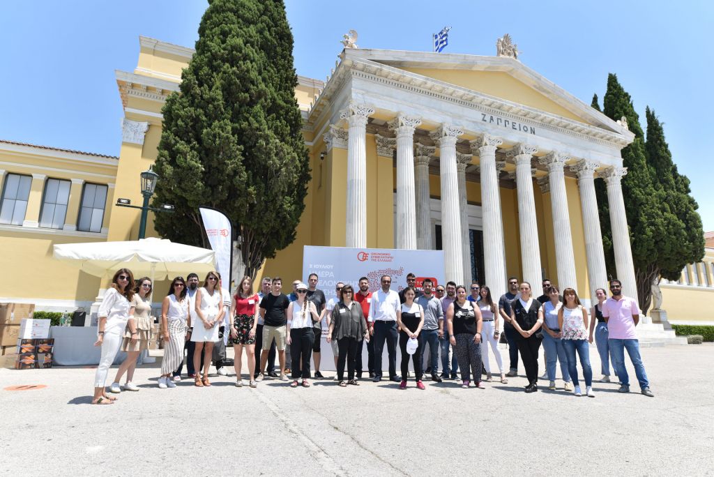 Πάνω από 33.000 προϊόντα ατομικής προστασίας συγκέντρωσε η εθελοντική δράση του ΟΕΕ