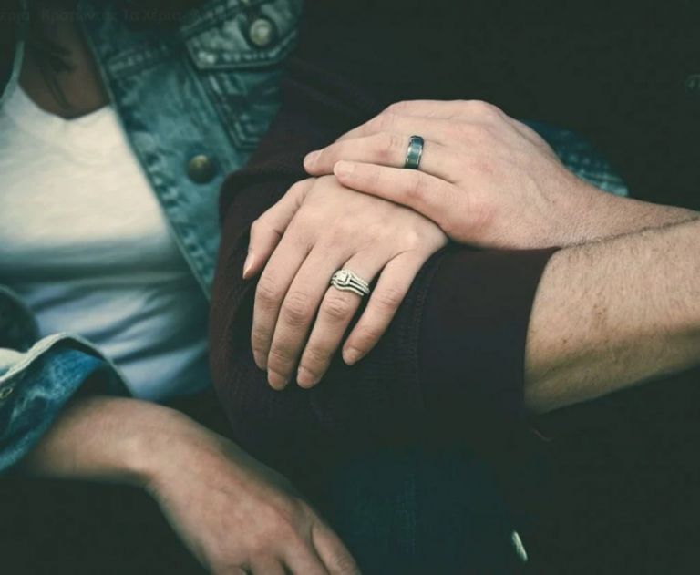 Πόσο να «ανοιχτείς» συναισθηματικά στον άνθρωπό σου