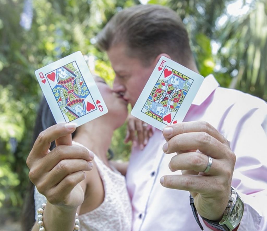 Αυτά τα ζώδια μόλις ειδωθούν θα πάθουν «κεραυνοβόλο» έρωτα