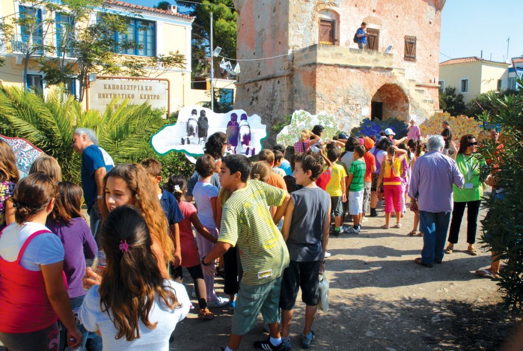 Αίγινα, 17-20/9 : Ο Νίκος Πορτοκάλογλου και πολλές άλλες εκπλήξεις στη φετινή 12η Γιορτή Φιστικιού