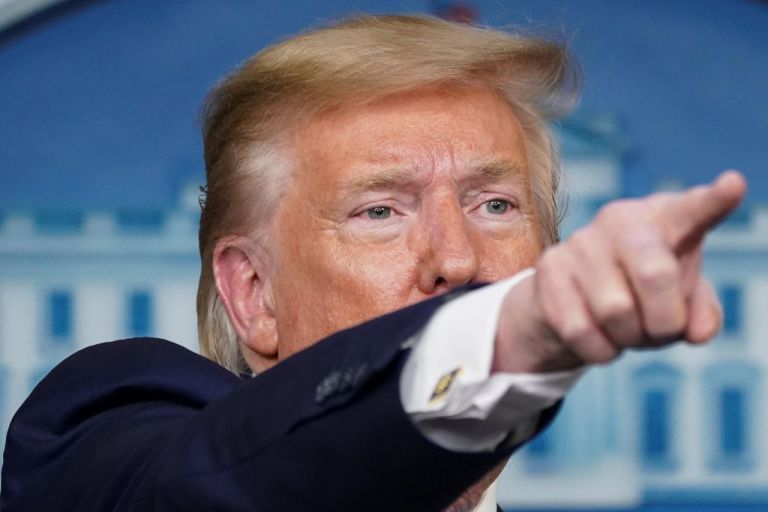 Γιατί ο Τραμπ θέτει θέμα αναβολής των εκλογών – Τι φοβάται, ποια τα περιθώρια ελιγμών του