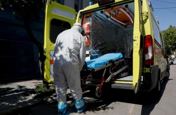 Κοροναϊός – Κρήτη: Σε απομόνωση σε ξενοδοχείο τουρίστρια από τη Ρουμανία