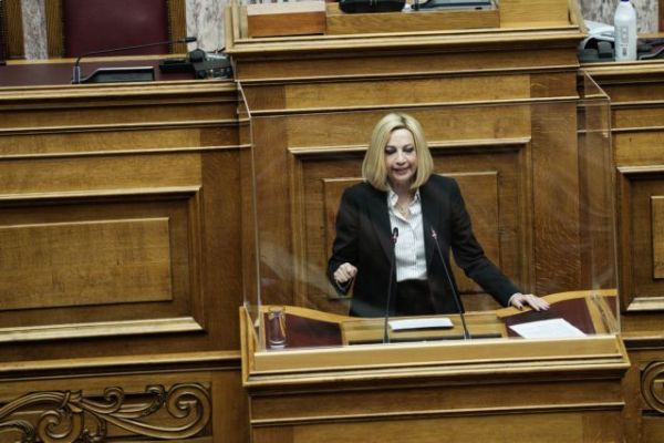 Γεννηματά : Ήρθε η ώρα για το Συμβούλιο των αρχηγών – Επίθεση σε Μητσοτάκη και Τσίπρα