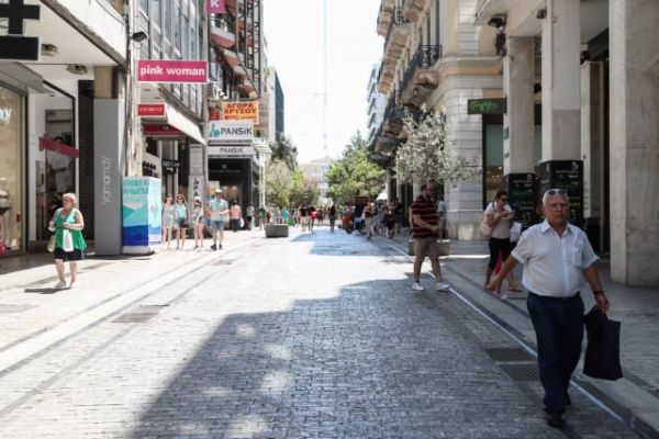 ΕΣΕΕ : Θετικά σήματα από την επαναλειτουργία των καταστημάτων