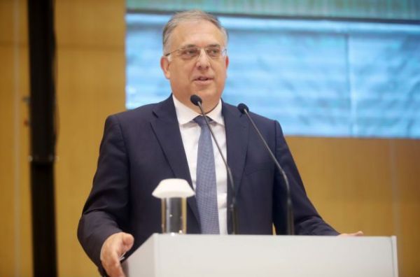 Διαβεβαιώσεις Θεοδωρικάκου για διασφαλισμένους πόρους για την Τοπική Αυτοδιοίκηση