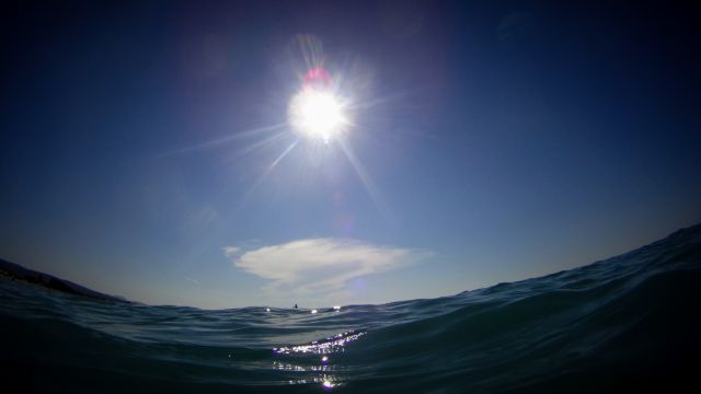 Καιρός : Αίθριος καιρός με μελτέμι έως 7 μποφόρ