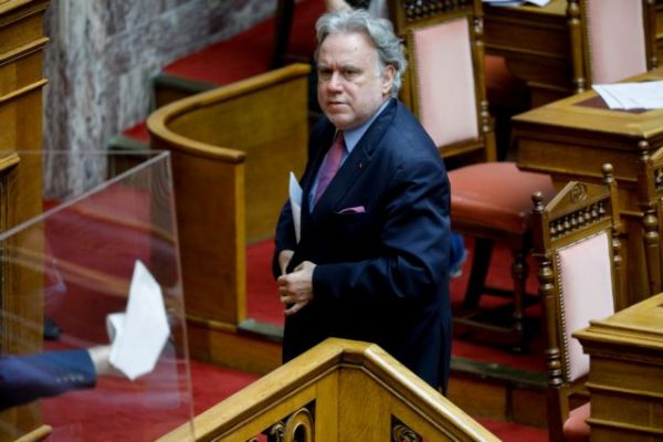 Κατρούγκαλος: Η επόμενη προοδευτική κυβέρνηση θα καταργήσει το νόμο για τις συναθροίσεις