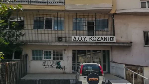 Επίθεση με τσεκούρι στην Κοζάνη: Κρίσιμη παραμένει η κατάσταση του 56χρονου