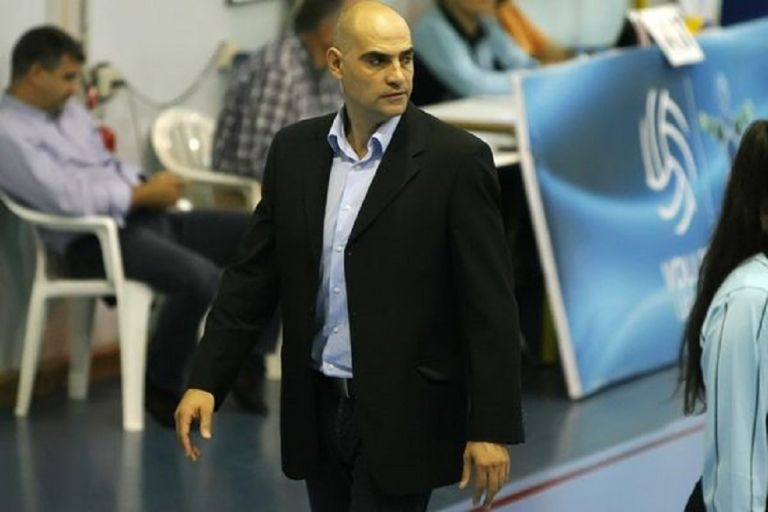 Volley League γυναικών: Νέος προπονητής της ΑΕΚ ο Αρσενιάδης