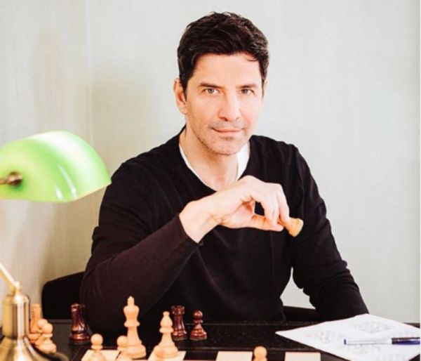 Σάκης Ρουβάς: Βαρκάδα με τον γιο του Αλέξανδρο