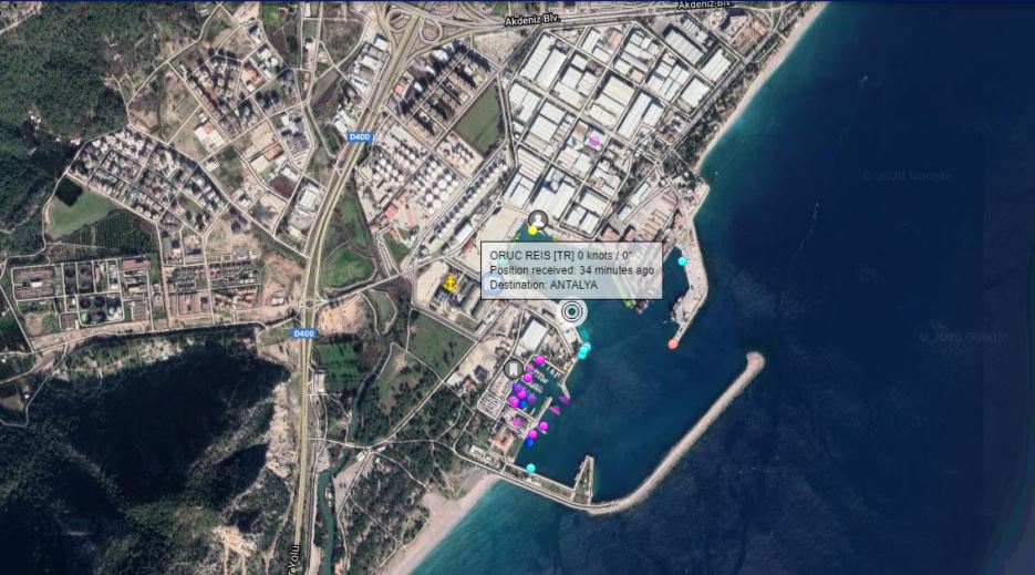 Orus Reis: Μετακινήθηκε προς τα πίσω το ερευνητικό- Έδεσε στο λιμάνι της Αττάλειας