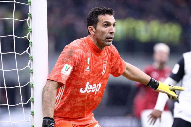 Μπουφόν : Έγινε ο πρώτος παίκτης σε συμμετοχές στη Serie A