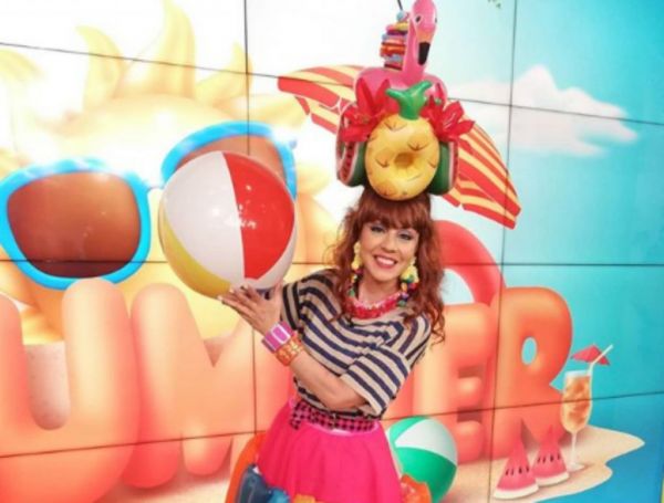 Ματίνα Νικολάου: Η viral στιγμή που φίλησε on air τον σύντροφό της όπως η Μενεγάκη τον Παντζόπουλο