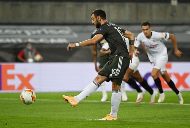 Υπέροχη εκτέλεση του Μπρούνο Φερνάντες από την άσπρη βούλα και 1-0 για την Γιουνάιτεντ