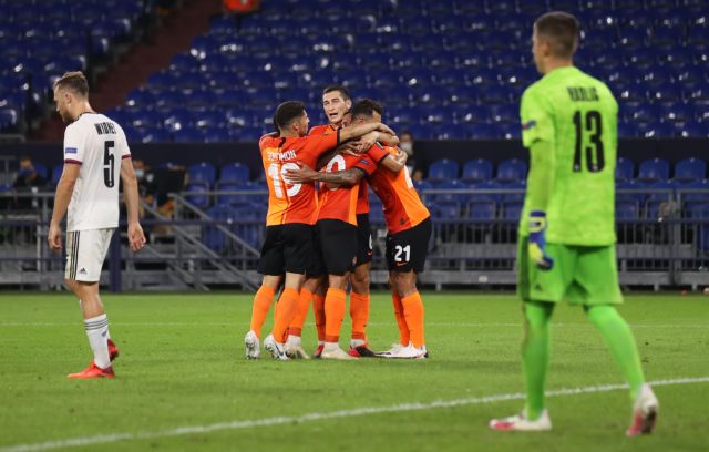 Εύκολη πρόκριση για τη Σαχτάρ, 4-1 τη Βασιλεία