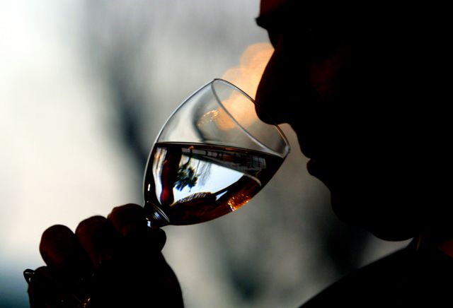 «Παράθυρα κρασιού»: Η μεσαιωνική παράδοση επιστρέφει στην Ιταλία