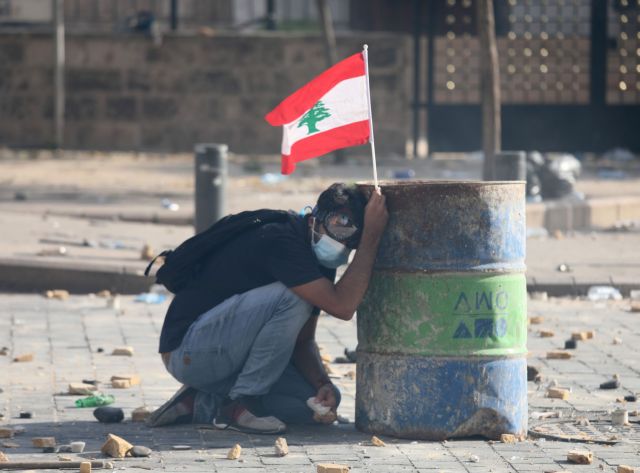 Πεδίο μάχης η Βηρυτός: Βίαιες συγκρούσεις οδηγούν σε πρόωρες εκλογές