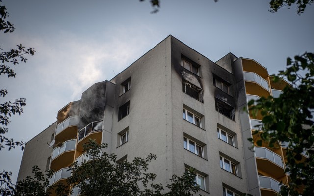 Τσεχία: Φωτιά με νεκρούς σε πολυκατοικία - «Πηδούσαν από τα παράθυρα…»