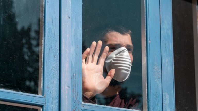 Κοροναϊός: Εκρηκτική αύξηση κρουσμάτων με 203 νέα – Ξεπέρασαν αυτά της καραντίνας [γραφήματα]