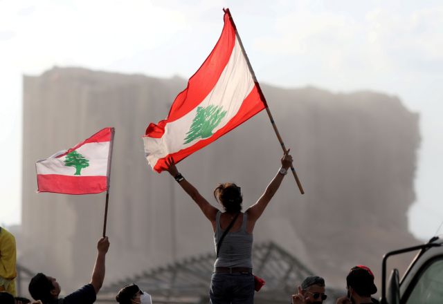 Οι εκρήξεις στη Βηρυτό πυροδότησαν πολιτικές εξελίξεις