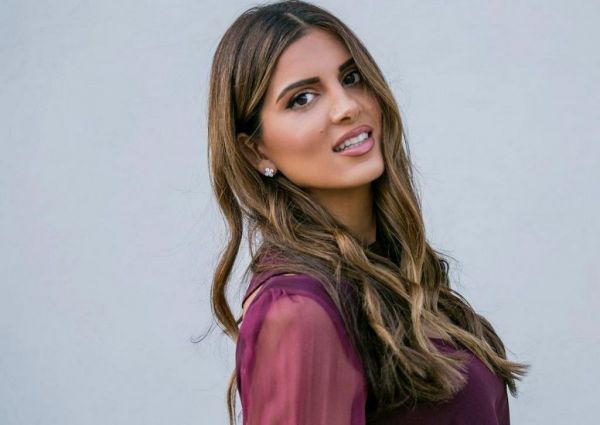 Σταματίνα Τσιμτσιλή : Το προσκύνημα στην Παναγία της Εκατονταπυλιανής στην Πάρο