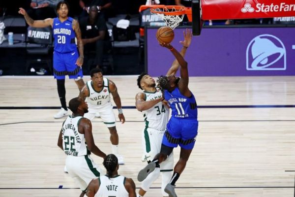 Δεν έφτασε ο Γιάννης, «σόκαραν» οι Μάτζικ τους Μπακς (122-110)