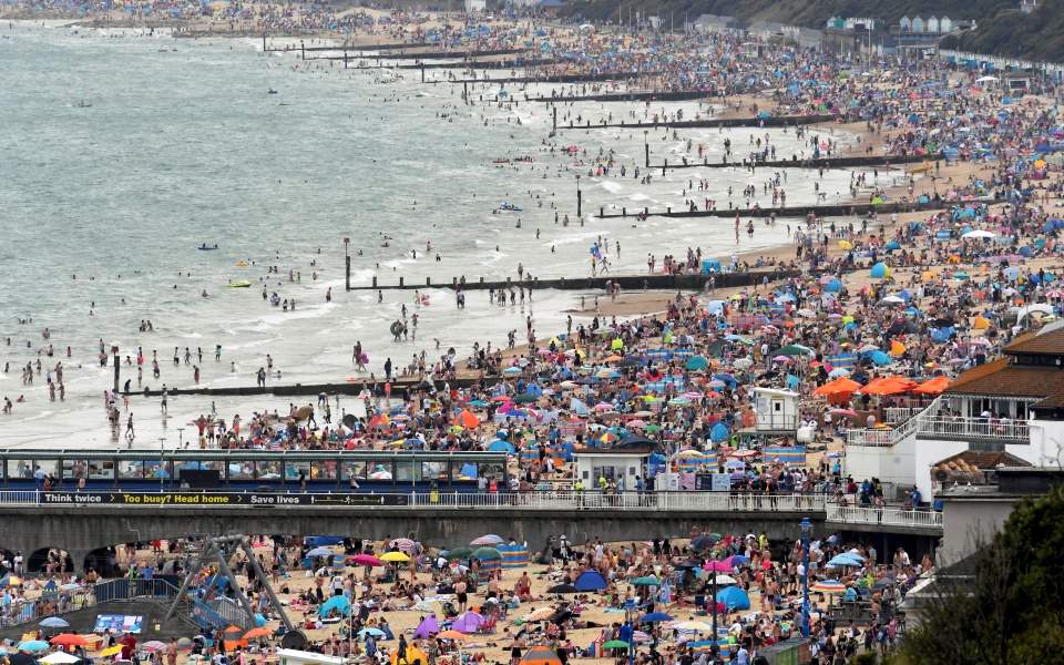 Κοροναϊός: Παγκόσμιο ρεκόρ ημερήσιας αύξησης κρουσμάτων