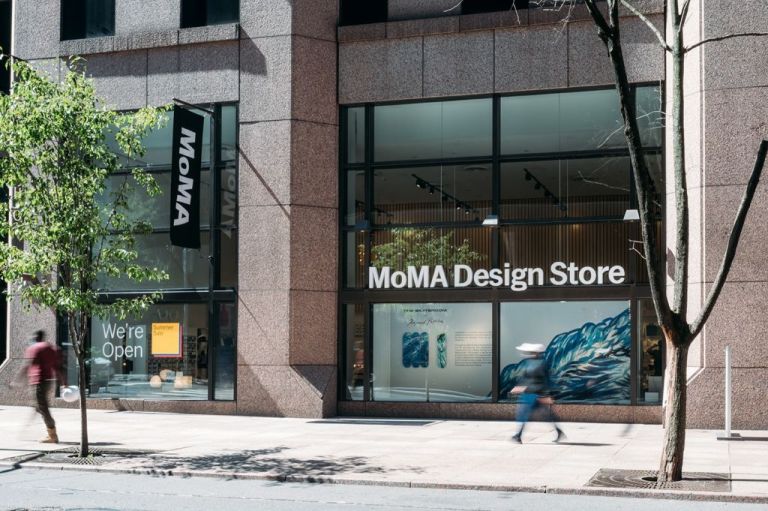 ΜοΜΑ : Ανοίγει ξανά τις πύλες του στο κοινό