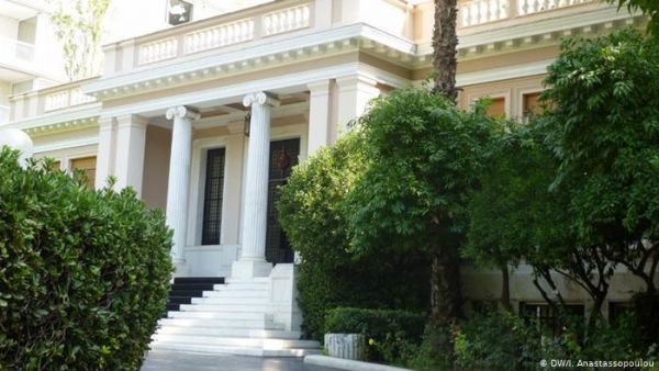 Spiegel : Η Αθήνα δεν πιέζει για κυρώσεις άμεσα στην Τουρκία