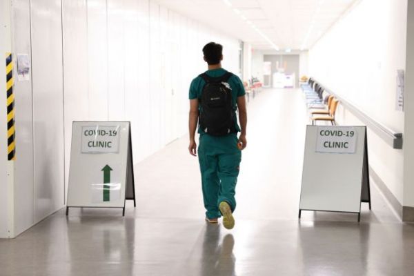 Κοροναϊός: Αντιμέτωποι με ψυχιατρικές διαταραχές όσοι νοσηλεύονται