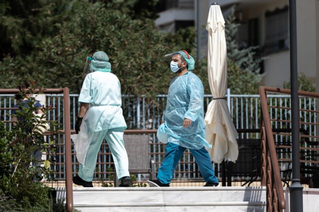 Κοροναϊός : Ανησυχία για τις νέες εστίες κρουσμάτων – «Τοπικά lockdown» για την αναχαίτιση της διασποράς του ιού